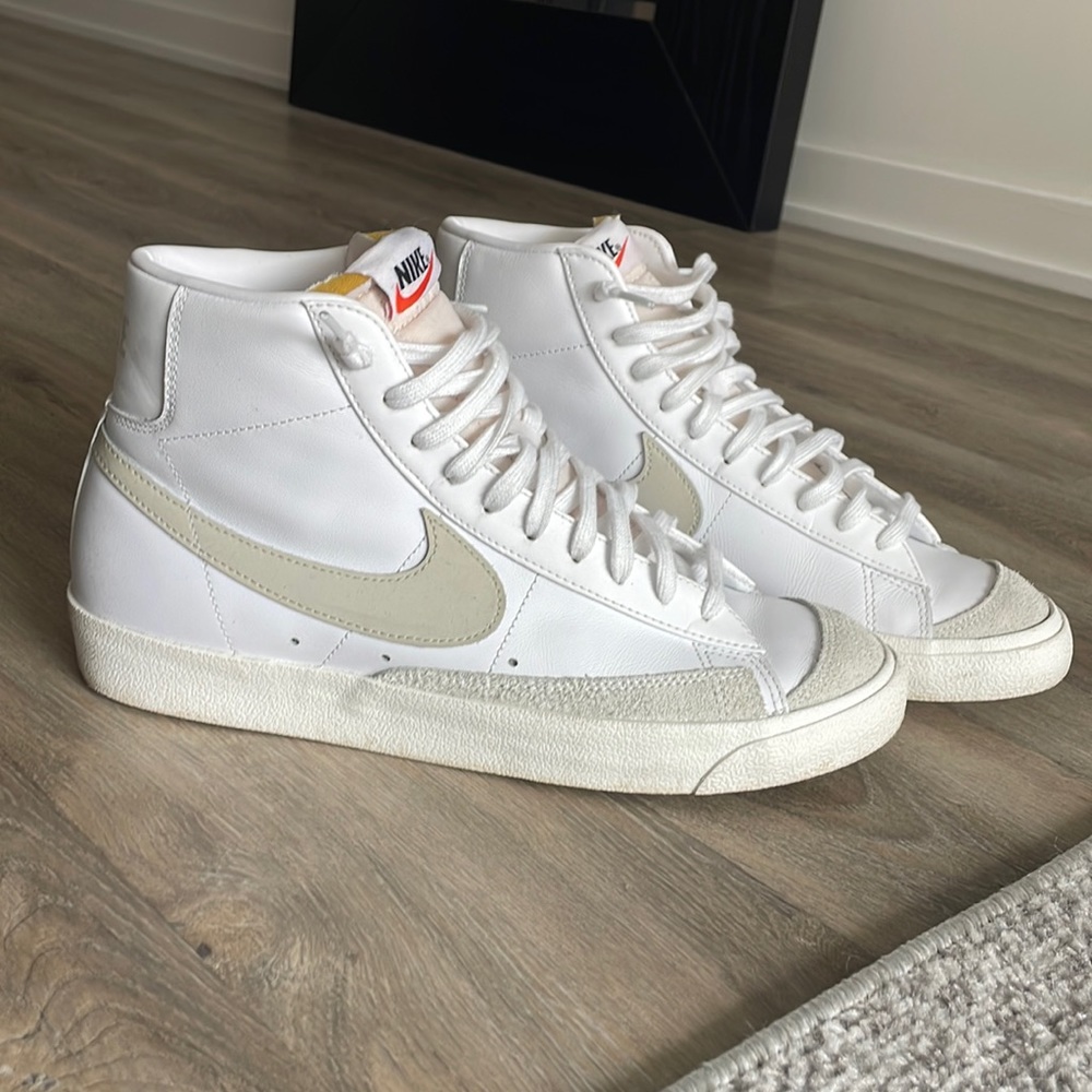Men’s Nike Blazer Mid ‘77 Vintage Size 11
